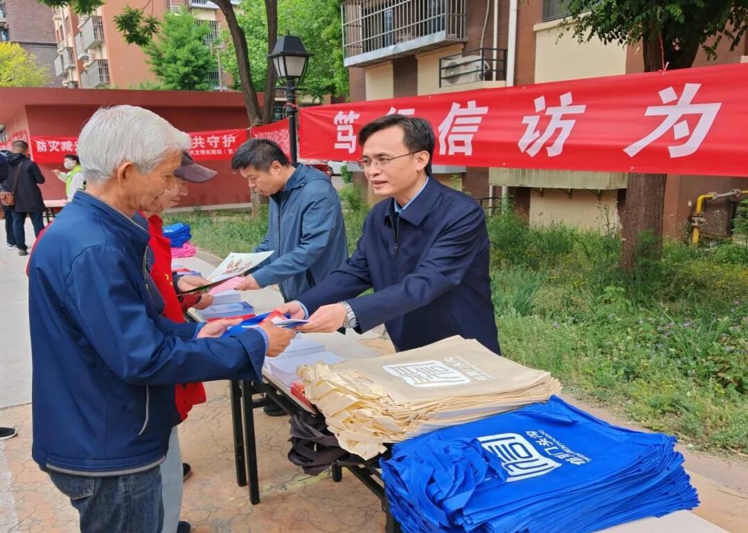 2.jpg 2.jpg